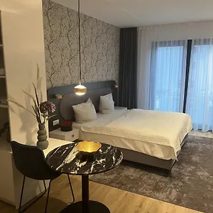 Maseven Frankfurt Messe Aparthotel